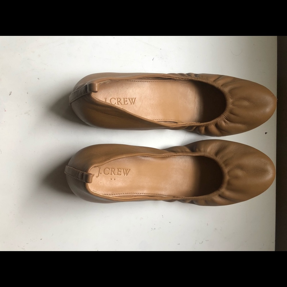 J CREW - Tan Scrunch Flats